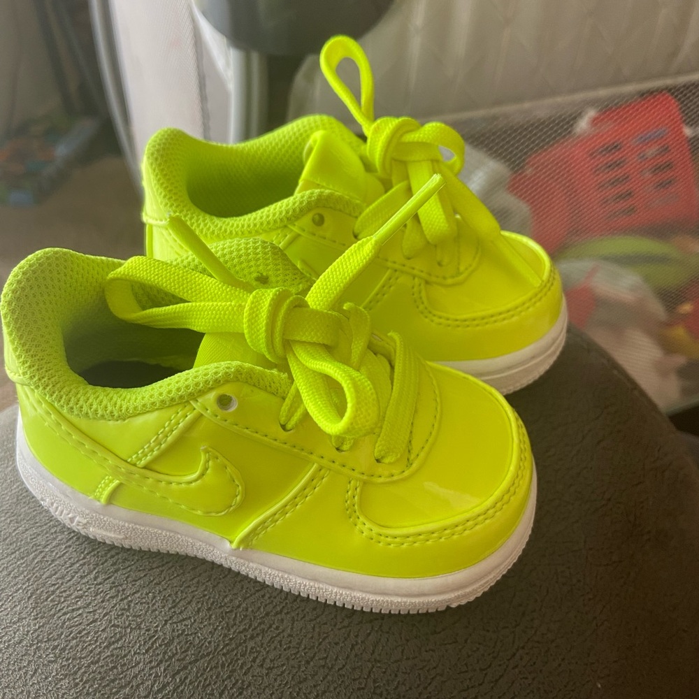 Neon toddler air force 1